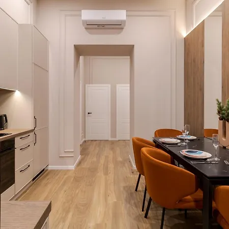 Leogrand Vip On Sholom-aleyhema 1 Lviv