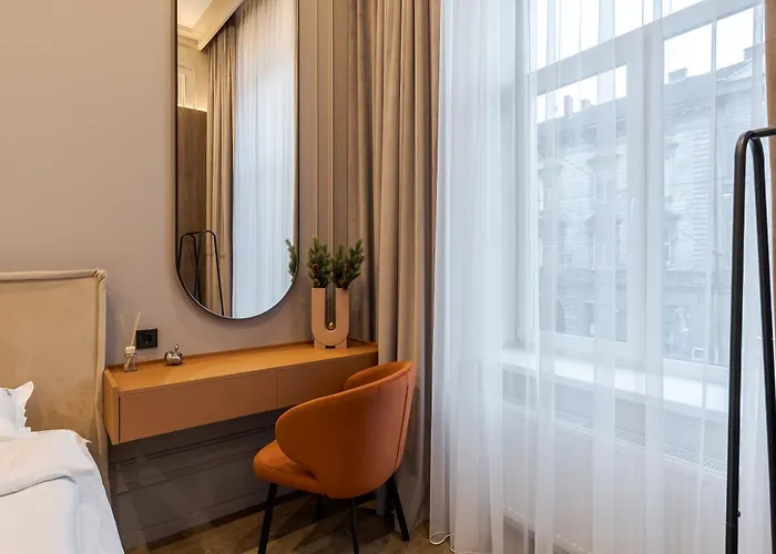 Apartment Leogrand Vip On Sholom-aleyhema 1